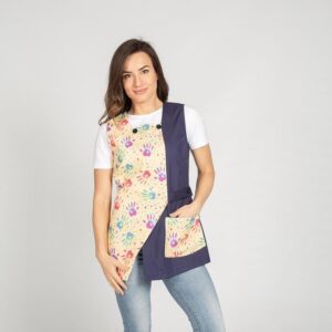 Bata corta de mujer sin mangas y cerrada